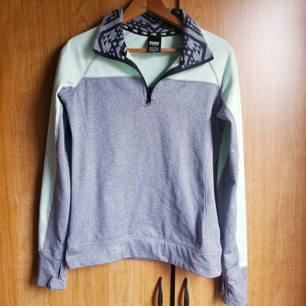 Victoria’s Secret PINK workout zip up sweater Sz S